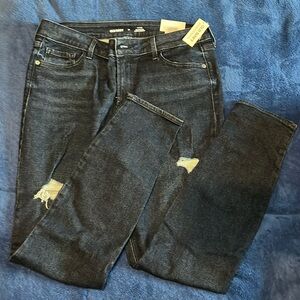 NWT Old Navy Rockstar Super Skinny, Mid-Rise  Blue Jeans.